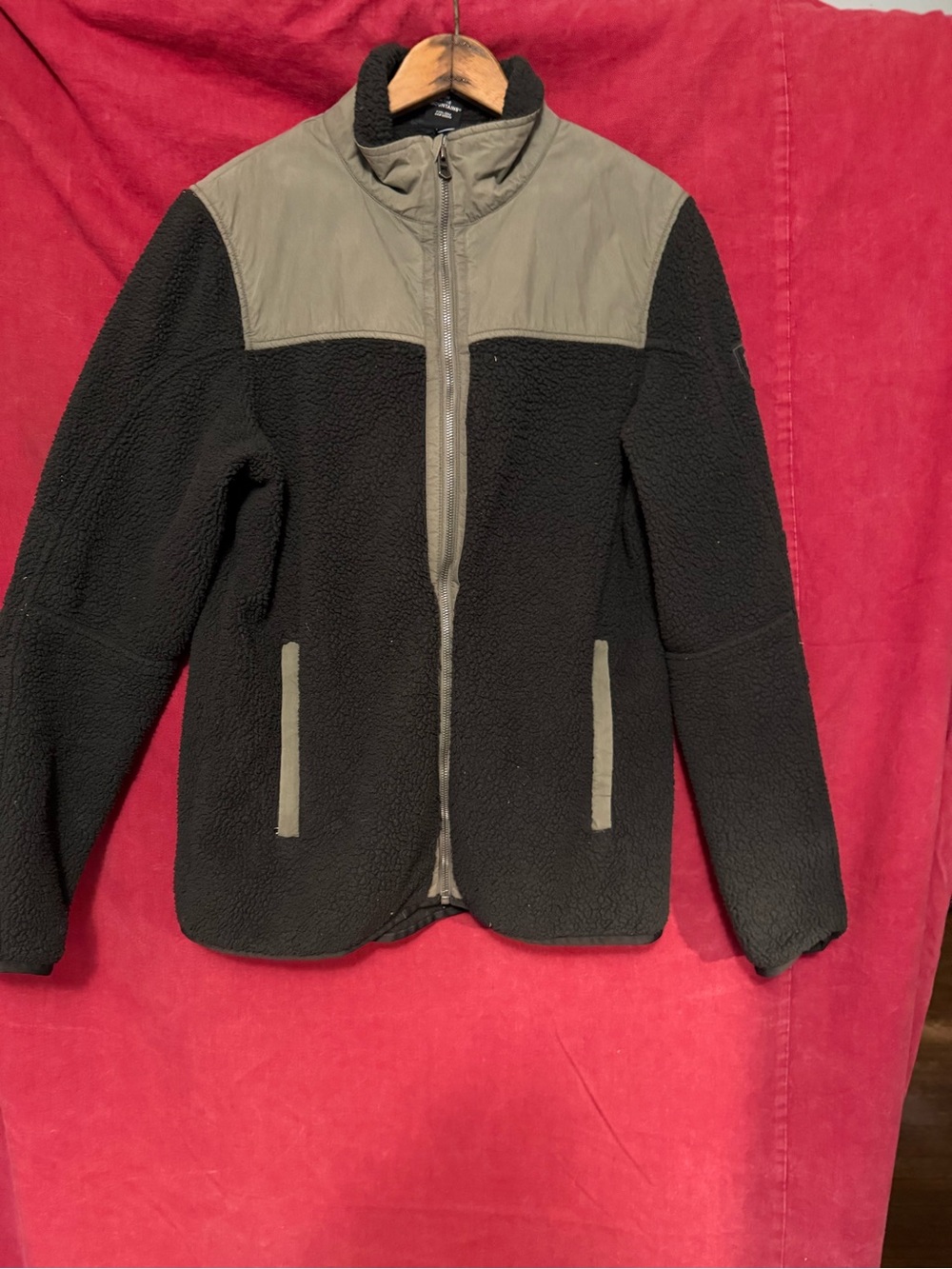 Kuhl Black Fleece Performance Jacket with Olive Panels